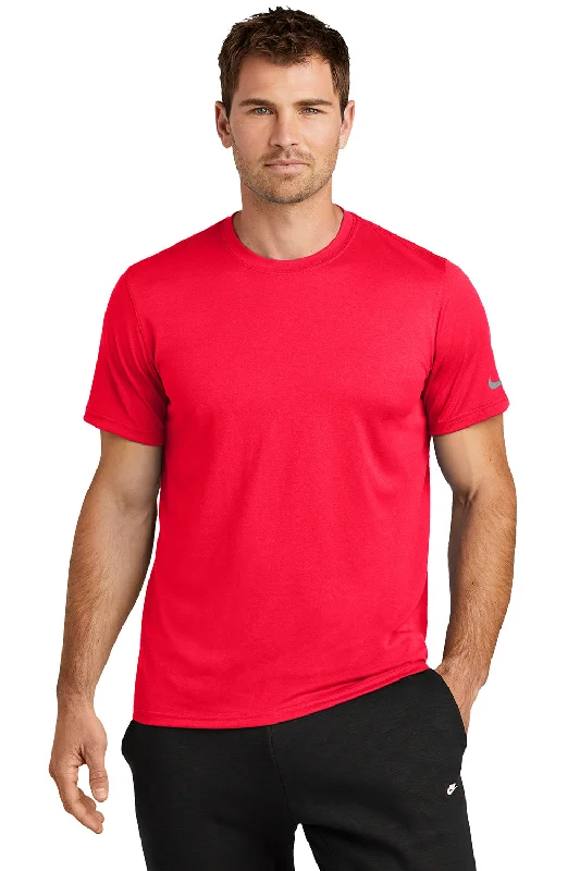 Nike Mens rLegend Dri-Fit Moisture Wicking Short Sleeve Crewneck T-Shirt - University Red