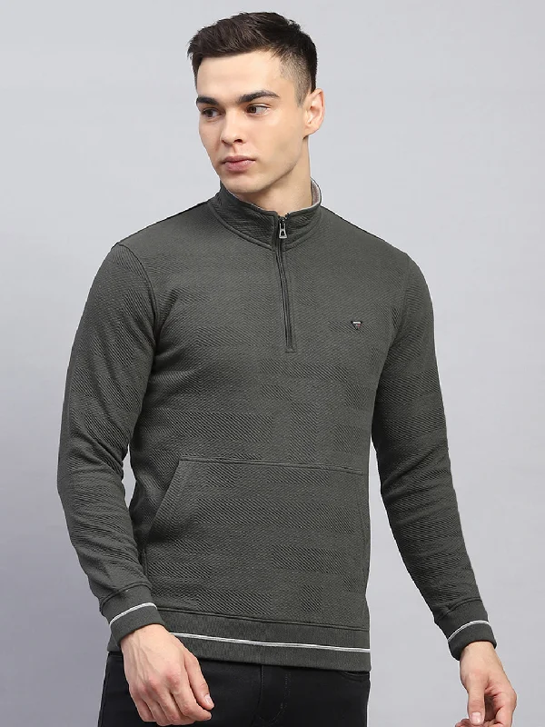 Men Olive Self Design Mock Neck Full Sleeve Winter T-Shirt